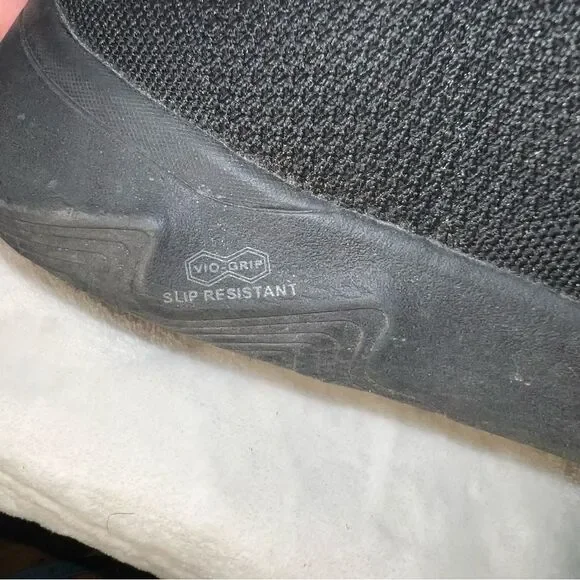 Vionic Black Slip-On Athletic Shoes - Size 9 - Picture 3 of 9